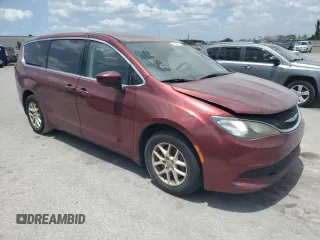 2017 Chrysler Pacifica Touring with VIN 2C4RC1DG1HR509799, listed as a Copart auction lot 55538915 with 165,929 mi miles and Clean Title. Bid and sale history available at DreamBid. Image 4.