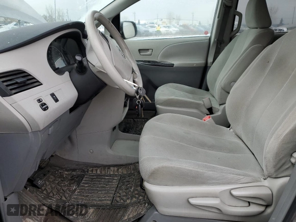 2011 Toyota Sienna with VIN 5TDZK3DC9BS108091, listed as a Copart auction lot 49172735 with 398,819 mi miles and Salvage Title. Bid and sale history available at carsss.com. Image 7.