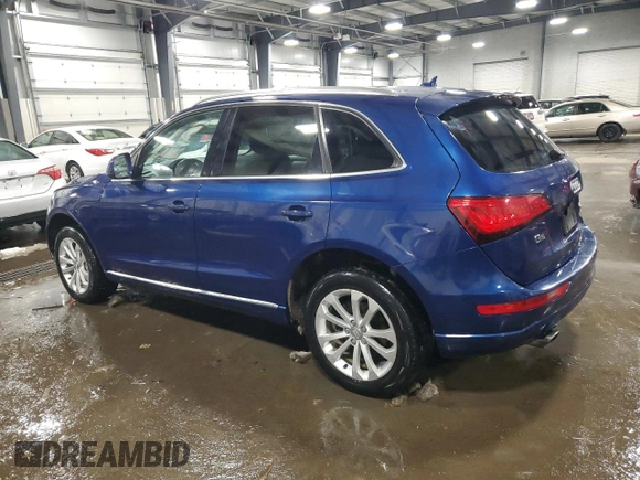 2014 Audi Q5 Premium Plus with VIN WA1LFAFP4EA002240, listed as a Copart auction lot 44622305 with 204,010 mi miles and Salvage Title. Bid and sale history available at carsss.com. Image 2.