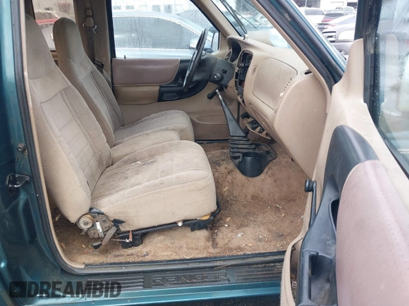 1997 Ford Ranger XL with VIN 1FTCR14A6VTA51245, listed as a IAAI auction lot 41807907 with 239,124 mi miles. Bid and sale history available at carsss.com. Image 5.