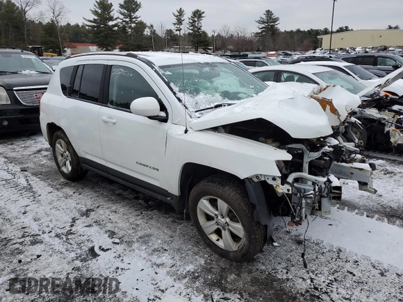 2014 Jeep Compass Latitude with VIN 1C4NJDEB9ED911237, listed as a Copart auction lot 85651674 with Not Provided miles and Salvage Title. Bid and sale history available at DreamBid. Image 4.