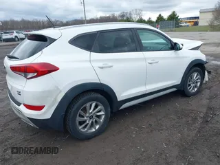 2017 Hyundai Tucson Sport with VIN KM8J3CA26HU371869, listed as a IAAI auction lot 41928173 with 83,885 mi miles and . Bid and sale history available at DreamBid. Image 4.
