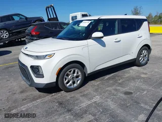 2021 Kia Soul LX with VIN KNDJ23AU1M7769377, listed as a IAAI auction lot 41836776 with 109,320 mi miles. Bid and sale history available at carsss.com. Image 17.