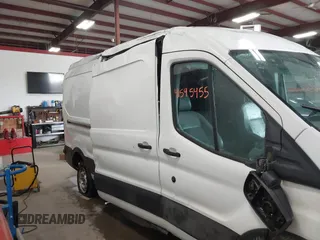 2019 Ford Transit with VIN 1FTYR2CM4KKA35599, listed as a IAAI auction lot 41595455 with 222,851 mi miles. Bid and sale history available at carsss.com. Image 12.