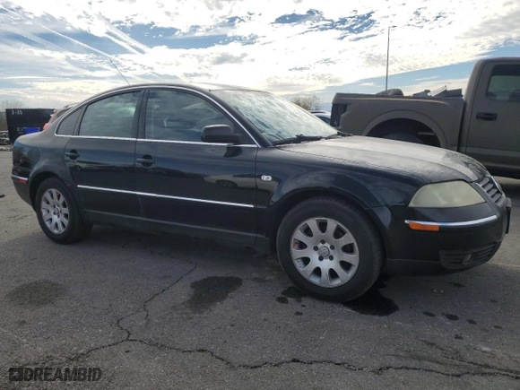 2003 Volkswagen Passat GLS with VIN WVWPD63BX3P113713, listed as a Copart auction lot 46002415 with 206,144 mi miles and Salvage Title. Bid and sale history available at carsss.com. Image 4.