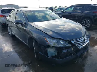 2012 Lexus ES with VIN JTHBK1EG5C2485256, listed as a IAAI auction lot 42022200 with 117,675 mi miles. Bid and sale history available at carsss.com. Image 1.