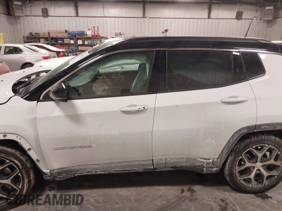 2024 Jeep Compass Limited with VIN 3C4NJDCN6RT129393, listed as a IAAI auction lot 41625271 with 12,506 mi miles and . Bid and sale history available at DreamBid. Image 14.