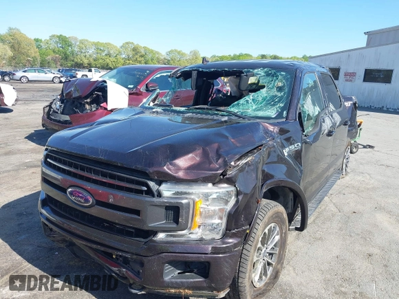 2018 Ford F-150 XL z VIN 1FTEW1EP9JFA92904, wystawiony jako IAAI lot #41975999 z przebiegiem 197 463 mil mil oraz . Historia ofert i sprzedaży dostępna na DreamBid. Obrazek 6.