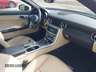 2013 Mercedes-Benz SLK-Class SLK 250 with VIN WDDPK4HA5DF059891, listed as a IAAI auction lot 42015777 with 79,255 mi miles. Bid and sale history available at carsss.com. Image 5.