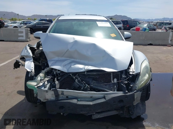 2011 Mazda Mazda6 i Sport with VIN 1YVHZ8BH9B5M27347, listed as a IAAI auction lot 41922553 with 147,573 mi miles. Bid and sale history available at carsss.com. Image 12.