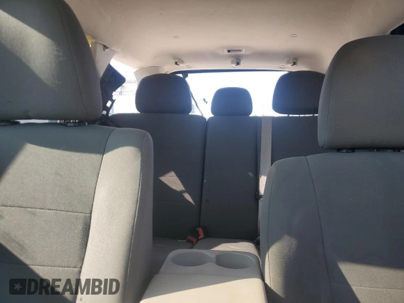 2010 Ford Escape XLS with VIN 1FMCU0C73AKA52802, listed as a Copart auction lot 60100185 with 141,541 mi miles and Clean title. Bid and sale history available at DreamBid. Image 10.