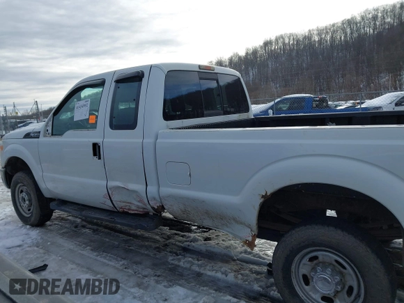 2011 Ford F-350 with VIN 1FT7X3B6XBEB57439, listed as a IAAI auction lot 41434952 with 305,000 mi miles and . Bid and sale history available at DreamBid. Image 15.
