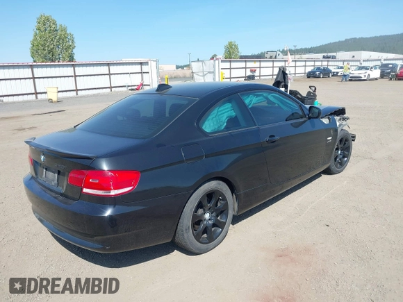 2010 BMW 3 Series z VIN WBAWV5C56AP081978, wystawiony jako IAAI lot #42170650 z przebiegiem 143 061 mil mil oraz . Historia ofert i sprzedaży dostępna na DreamBid. Obrazek 4.