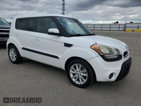 2012 Kia Soul + with VIN KNDJT2A63C7358585, listed as a Copart auction lot 47741745 with 171,995 mi miles and Clean Title. Bid and sale history available at carsss.com. Image 4.