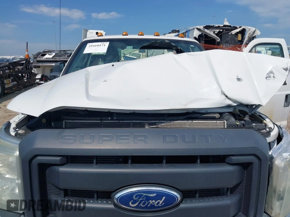 2011 Ford F-250 XL with VIN 1FT7X2AT4BEC33450, listed as a IAAI auction lot 39410571 with Not provided miles and . Bid and sale history available at DreamBid. Image 10.
