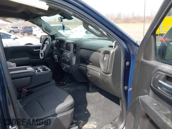 2020 Chevrolet Silverado 1500 Custom Trail Boss with VIN 1GCPYCEFXLZ320268, listed as a IAAI auction lot 41878181 with 60,420 mi miles and . Bid and sale history available at DreamBid. Image 5.