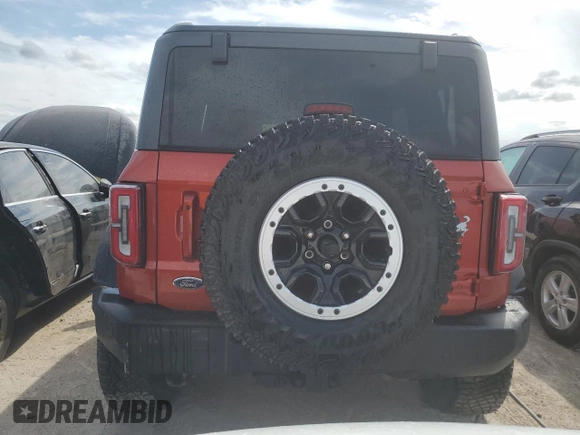 2023 Ford Bronco with VIN 1FMDE5DH3PLB10433, listed as a Copart auction lot 75192504 with 8,275 mi miles and Salvage Title. Bid and sale history available at DreamBid. Image 6.