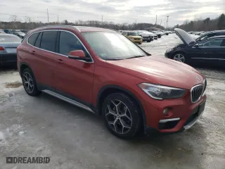2019 BMW X1 xDrive28i with VIN WBXHT3C5XK3H35269, listed as a Copart auction lot 46409135 with 40,467 mi miles and Salvage Title. Bid and sale history available at carsss.com. Image 4.
