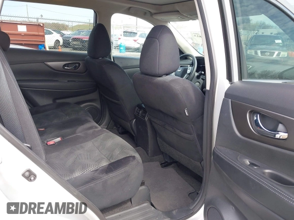 2015 Nissan Rogue SL with VIN 5N1AT2MV7FC764959, listed as a IAAI auction lot 41997813 with 37,129 mi miles and . Bid and sale history available at carsss.com. Image 8.