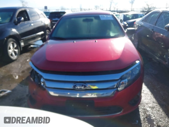 2011 Ford Fusion S with VIN 3FAHP0GA1BR232175, listed as a IAAI auction lot 41864391 with 324,988 mi miles. Bid and sale history available at carsss.com. Image 12.