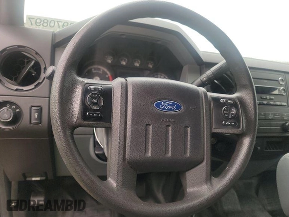 2013 Ford F-250 XL with VIN 1FT7X2BT6DEB36591, listed as a IAAI auction lot 42763197 with 330,968 mi miles and . Bid and sale history available at DreamBid. Image 35.
