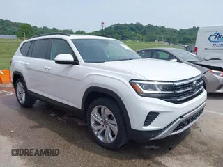 2022 Volkswagen Atlas SE with VIN 1V2JR2CA3NC512561, listed as a IAAI auction lot 42415938 with 32,713 mi miles and . Bid and sale history available at DreamBid. Image 1.