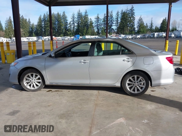 2013 Toyota Camry L with VIN 4T4BF1FK1DR286656, listed as a IAAI auction lot 41795168 with 88,172 mi miles. Bid and sale history available at carsss.com. Image 14.