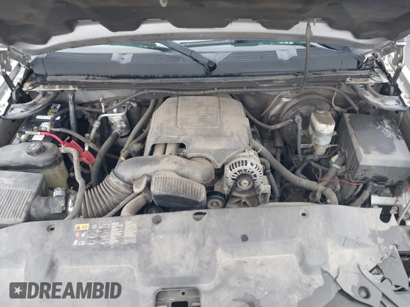 2011 Chevrolet Silverado 1500 LT with VIN 3GCPKSE30BG219790, listed as a IAAI auction lot 41163358 with 152,503 mi miles. Bid and sale history available at carsss.com. Image 10.