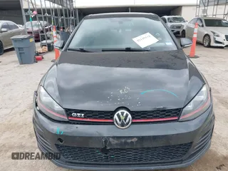 2016 Volkswagen GTI SE z VIN 3VW4T7AU8GM036963, wystawiony jako IAAI lot #42149114 z przebiegiem 130 417 mil mil oraz . Historia ofert i sprzedaży dostępna na DreamBid. Obrazek 12.