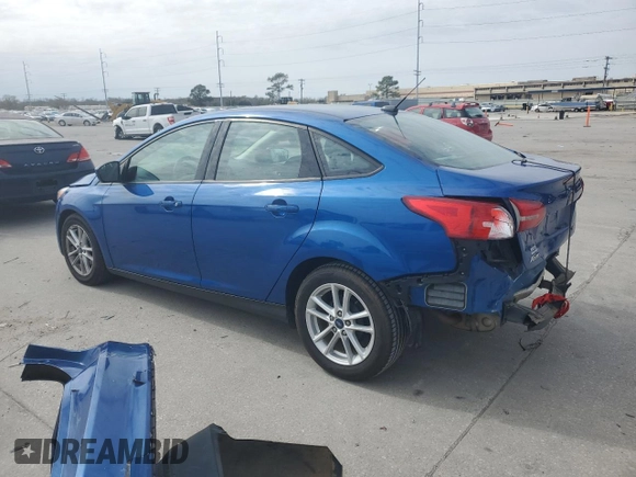 2018 Ford Focus SE z VIN 1FADP3F22JL328761, wystawiony jako Copart lot #45220705 z przebiegiem 71 639 mil mil oraz Szkoda całkowita • Salvage title. Historia ofert i sprzedaży dostępna na DreamBid. Obrazek 2.