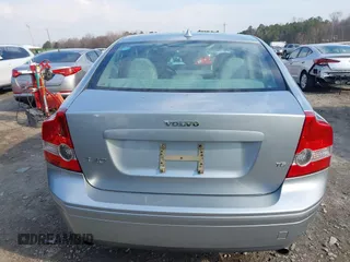 2006 Volvo S40 2.5L Turbo с VIN YV1MS682262183879, выставлен на аукционе IAAI как лот 41683301 с пробегом 134 233 миль миль и . История ставок и продаж доступна на DreamBid. Изображение 16.