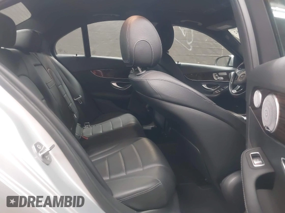 2018 Mercedes-Benz C 300 with VIN 55SWF4KBXJU255125, listed as a IAAI auction lot 42182752 with 54,932 mi miles and . Bid and sale history available at DreamBid. Image 8.