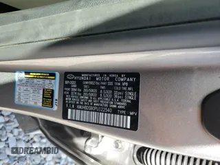 2023 Genesis GV80 with VIN KMUHBDSB0PU122540, listed as a Copart auction lot 60900355 with 11,892 mi miles and Salvage title. Bid and sale history available at DreamBid. Image 12.