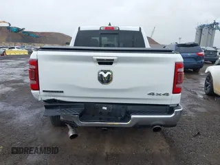 2019 Ram 1500 Big Horn z VIN 1C6SRFFT0KN538889, wystawiony jako IAAI lot #42002519 z przebiegiem 71 432 mil mil oraz . Historia ofert i sprzedaży dostępna na DreamBid. Obrazek 16.
