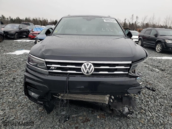 2020 Volkswagen Tiguan SEL Premium R-Line with VIN 3VV4B7AX3LM136562, listed as a Copart auction lot 88362535 with 64,874 mi miles and Salvage Title. Bid and sale history available at carsss.com. Image 5.