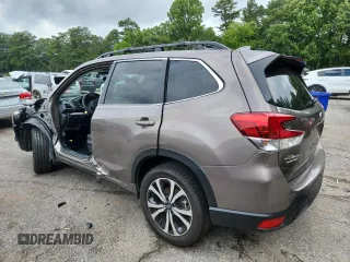 2023 Subaru Forester Limited with VIN JF2SKAPC1PH422283, listed as a Copart auction lot 61269355 with 27,062 mi miles and Salvage title. Bid and sale history available at DreamBid. Image 2.