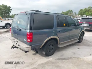 2002 Ford Expedition Eddie Bauer z VIN 1FMRU17L72LA60243, wystawiony jako IAAI lot #42555835 z przebiegiem 222 532 mil mil oraz . Historia ofert i sprzedaży dostępna na DreamBid. Obrazek 4.