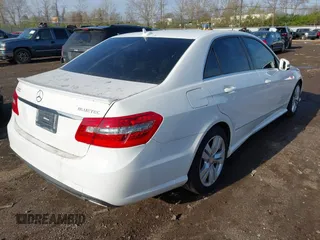 2013 Mercedes-Benz E 350 Luxury with VIN WDDHF2EB0DA720721, listed as a IAAI auction lot 41997234 with 89,916 mi miles and . Bid and sale history available at DreamBid. Image 4.