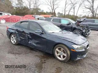 2013 BMW 3 Series 328i with VIN WBA3C1G54DNR47897, listed as a IAAI auction lot 41290700 with 96,589 mi miles. Bid and sale history available at carsss.com. Image 1.