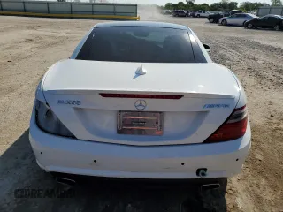 2016 Mercedes-Benz SLK 300 z VIN WDDPK3JA4GF124867, wystawiony jako Copart lot #72074294 z przebiegiem 55 792 mil mil oraz Szkoda całkowita • Salvage title. Historia ofert i sprzedaży dostępna na DreamBid. Obrazek 6.
