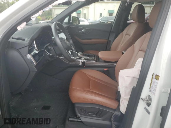 2023 Audi Q7 Premium z VIN WA1AXBF71PD030654, wystawiony jako Copart lot #59030315 z przebiegiem 30 926 mil mil oraz Szkoda całkowita • Salvage title. Historia ofert i sprzedaży dostępna na DreamBid. Obrazek 7.