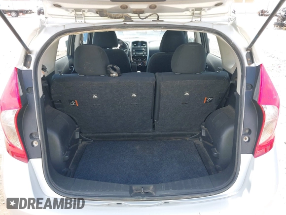 2015 Nissan Note SV with VIN 3N1CE2CP2FL380122, listed as a IAAI auction lot 42049733 with 200,002 mi miles and . Bid and sale history available at DreamBid. Image 17.
