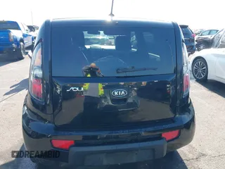 2010 Kia Soul + with VIN KNDJT2A26A7140621, listed as a IAAI auction lot 42001647 with 52,780 mi miles. Bid and sale history available at carsss.com. Image 16.