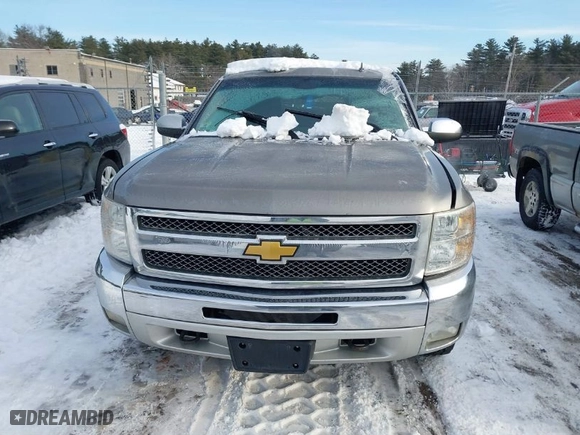 2012 Chevrolet Silverado 1500 LT with VIN 3GCPKSE78CG203308, listed as a IAAI auction lot 41527725 with 145,656 mi miles. Bid and sale history available at carsss.com. Image 11.