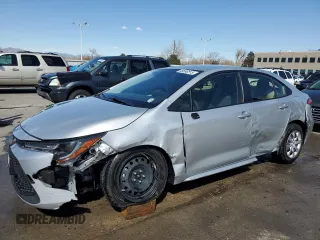2022 Toyota Corolla LE with VIN JTDEPMAE6N3000528, listed as a Copart auction lot 48590815 with 9,702 mi miles and Salvage Title. Bid and sale history available at carsss.com. Image 1.
