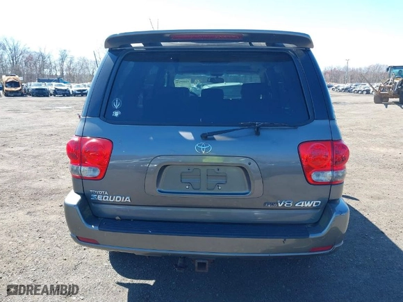 2006 Toyota Sequoia Limited with VIN 5TDBT48A76S261359, listed as a IAAI auction lot 41897236 with 263,938 mi miles. Bid and sale history available at carsss.com. Image 16.