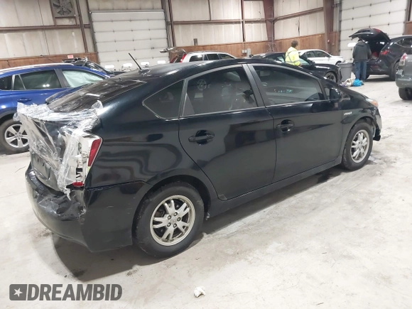 2010 Toyota Prius II with VIN JTDKN3DU1A1302109, listed as a IAAI auction lot 42018896 with 125,169 mi miles. Bid and sale history available at carsss.com. Image 4.