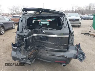 2012 Ford Explorer with VIN 1FMHK8B86CGB01582, listed as a IAAI auction lot 41133365 with 167,121 mi miles and . Bid and sale history available at DreamBid. Image 15.