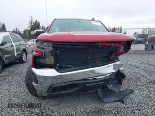 2021 Chevrolet Silverado 1500 LT with VIN 3GCUYDED9MG223006, listed as a IAAI auction lot 41846144 with 14,764 mi miles and . Bid and sale history available at DreamBid. Image 12.