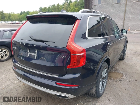 2017 Volvo XC90 Momentum z VIN YV4A22PK5H1141859, wystawiony jako IAAI lot #42278700 z przebiegiem 88 451 mil mil oraz . Historia ofert i sprzedaży dostępna na DreamBid. Obrazek 4.
